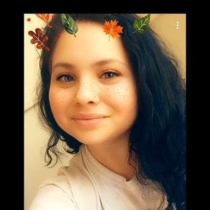 Meet your Posher, Keturah